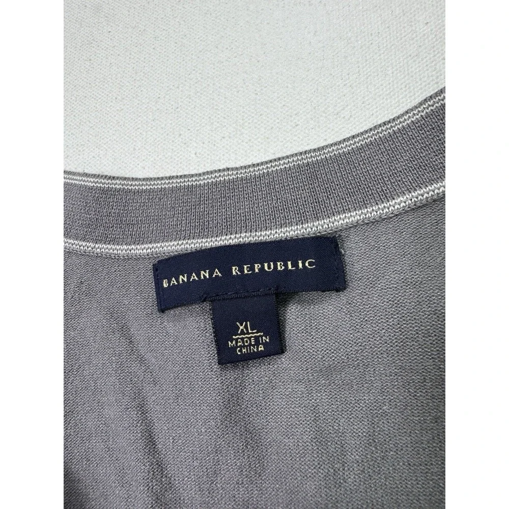 Banana Republic there are